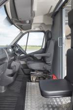 Renault Master Parcel Van 2018 года (UK)